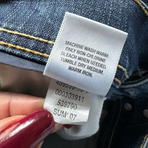 Old Navy Cuff Denim Capris‎ - Picture 9 of 14